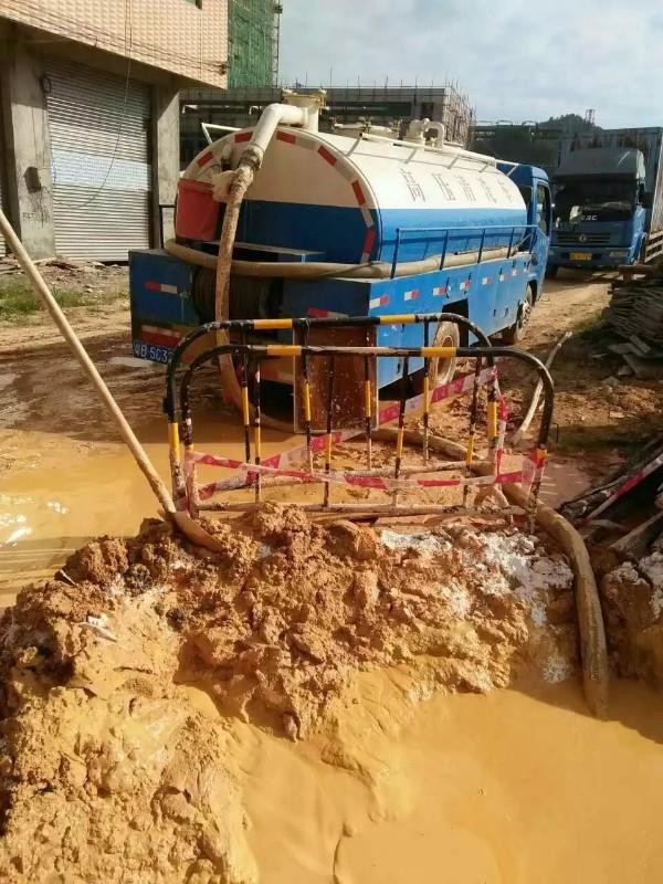 沙坡头工地淤泥清淤