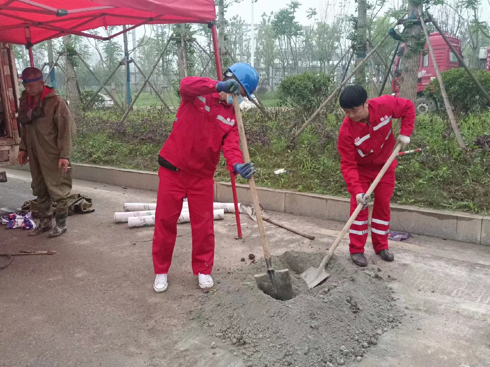 沙坡头管道疏通哪家好】及时进行市政管道清淤